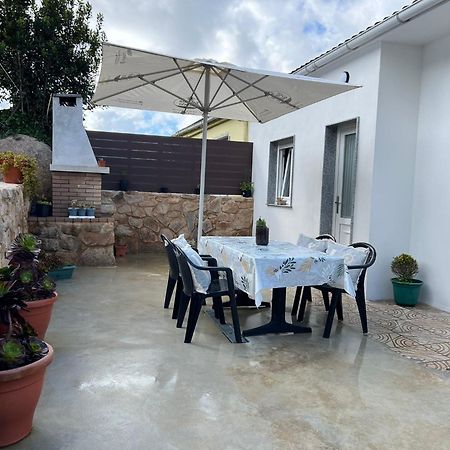O Cobijo De Elva Villa Arou Exterior photo